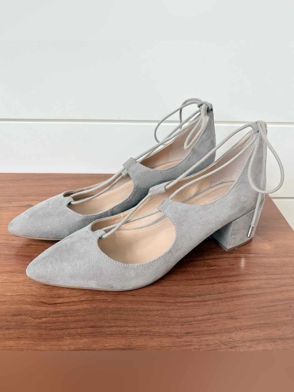 Charles David Women’s Winnie Gray Ghillie Pumps Ankle Ties Chunky Heels Suede 7
